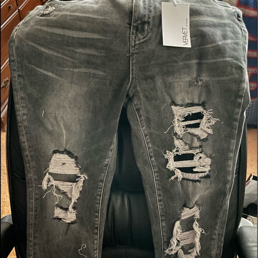 Vervet high rise destructed skinny jeans.